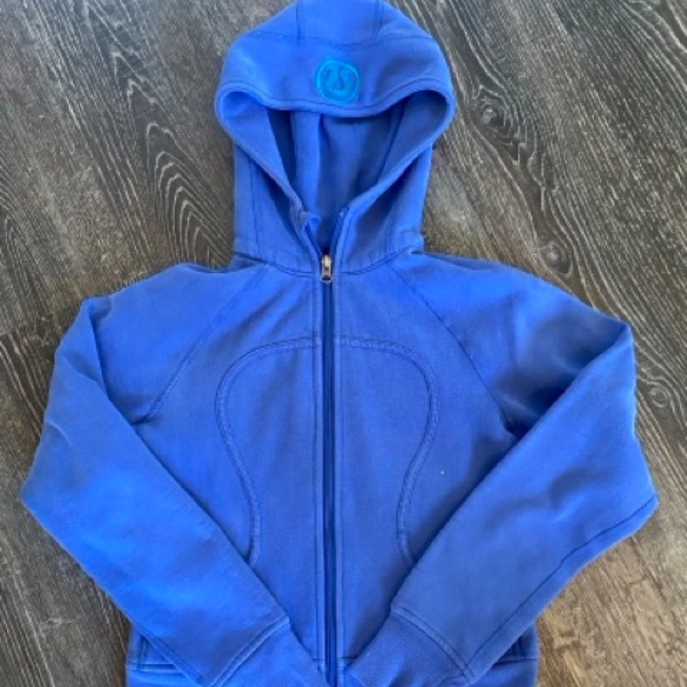 Blue LULULEMON Athletica Activewear Zip up Hoodie - Size 6